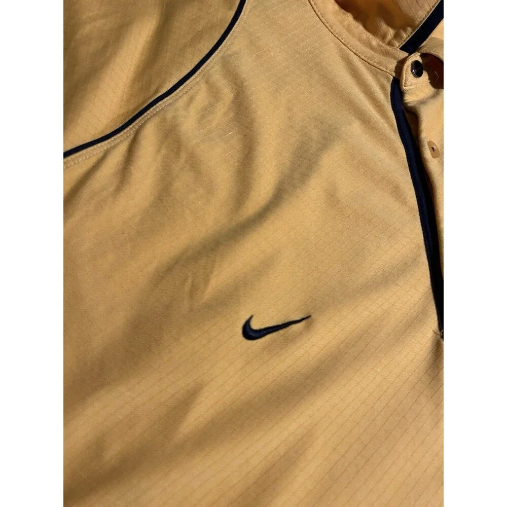 Nike Dri-FIT Iowa Hawkeyes Moisture-Wicking Polo Short Sleeve Yellow XXL